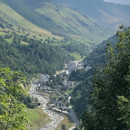 Les Sorbiers Bed & Breakfast 4*