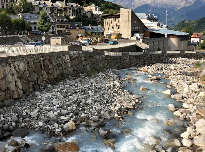 ベッド・アンド・ブレックファスト Les Sorbiers 4*