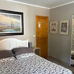 Les Sorbiers فندق مبيت وإفطار 4*