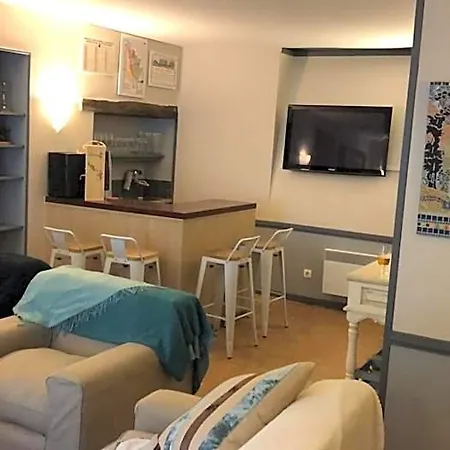 Les Sorbiers 4* בארג'ס